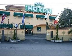 Runa Hotel